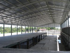 Contoh cat finishing konstruksi dengan warna abu-abu