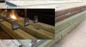 Berbagai macam kegunaan besi CNP double pada bangunan. Salah satunya untuk Kuda-kuda.