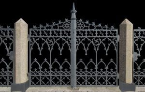 Pintu gerbang yang terbuat dari besi tempa murni